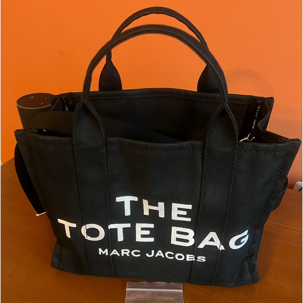 Marc Jacobs medium black tote bag with original strap